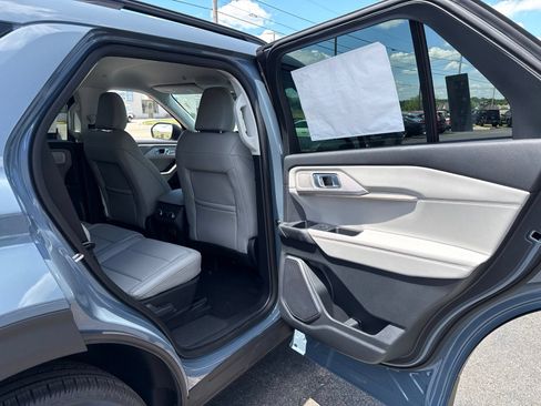 New 2026 Ford Explorer Active w/ Active Comfort Package AWD/4WD image 39