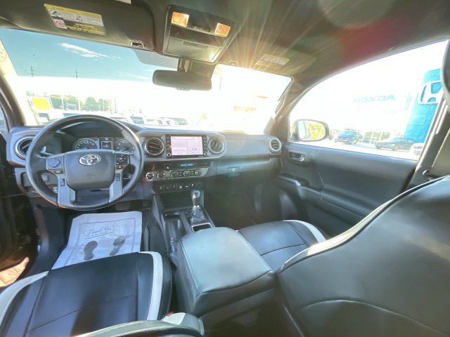 Used 2023 Toyota Tacoma TRD Sport w/ Advanced Technology Package AWD/4WD image 21