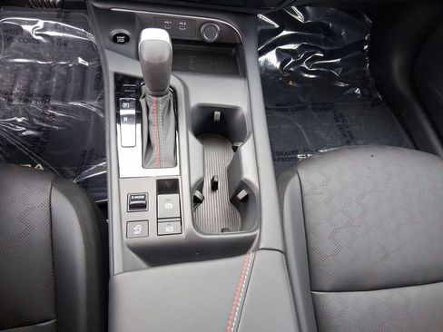 New 2026 Nissan Sentra SR w/ SR Premium Package image 14