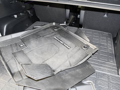 Used 2025 Hyundai Palisade Calligraphy AWD/4WD image 53