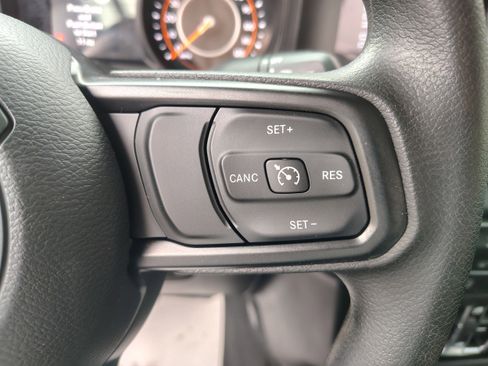 New 2026 Jeep Gladiator Sport image 18