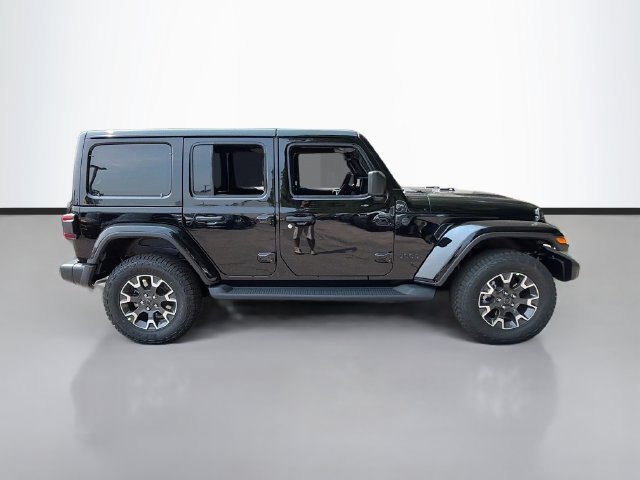New 2026 Jeep Wrangler Unlimited Sahara AWD/4WD image 4