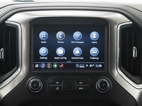 Used 2021 Chevrolet Silverado 1500 LTZ AWD/4WD image 18