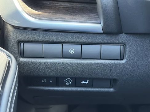 Used 2026 Nissan Rogue Platinum AWD/4WD image 20