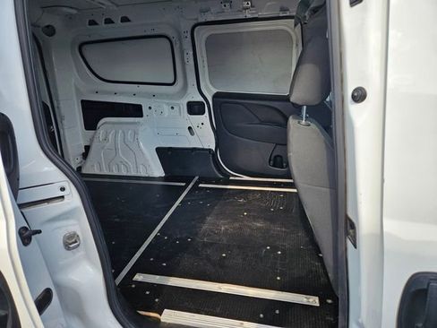 Used 2022 RAM ProMaster City Tradesman image 7