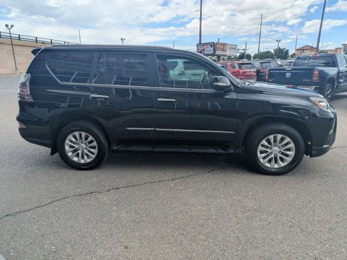 Used 2018 Lexus GX 460 Premium w/ Premium Package AWD/4WD image 6