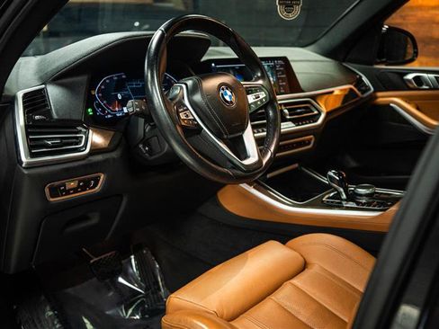 Used 2022 BMW X5 sDrive40i w/ Premium Package RWD image 9
