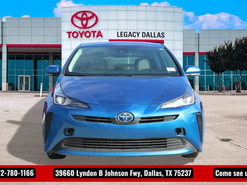 Used 2022 Toyota Prius L Eco image 5