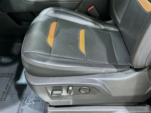 Certified 2023 GMC Sierra 1500 AT4 w/ AT4 Preferred Package image 23