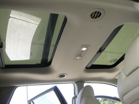 Used 2012 Buick Enclave Premium w/ Trailering Provision Package image 33