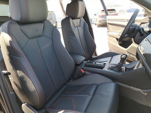 Certified 2025 Audi Q3 2.0T Premium Plus w/ Premium Plus Package image 10