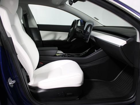 Used 2019 Tesla Model 3 Long Range image 21