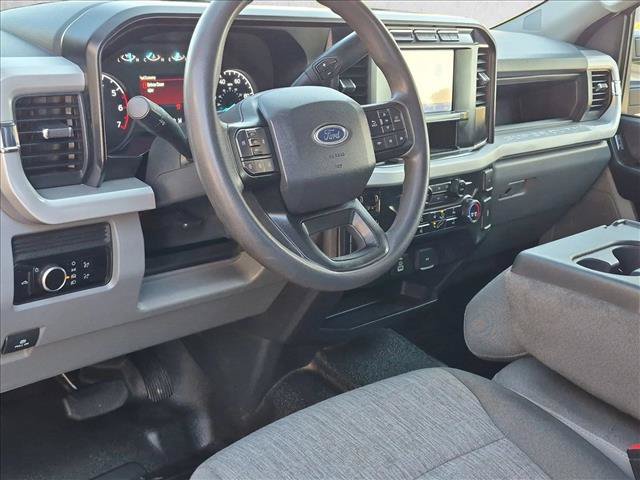 Used 2023 Ford F250 XL w/ FX4 Off-Road Package AWD/4WD image 6