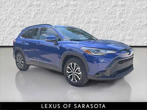 Used 2023 Toyota Corolla Cross AWD Hybrid image 1