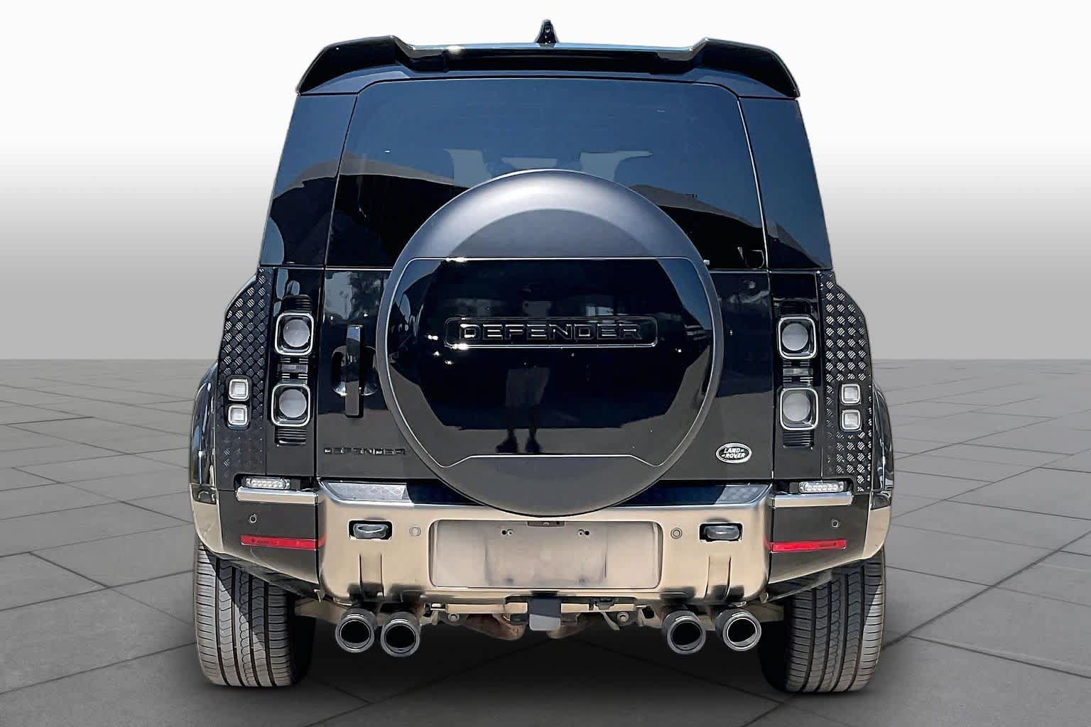Used 2021 Land Rover Defender 110 X AWD/4WD image 5