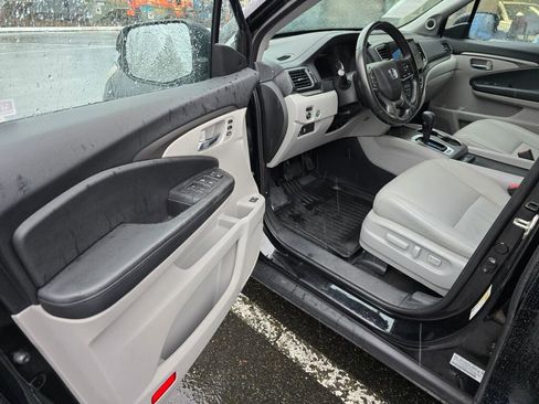 Used 2019 Honda Pilot EX-L image 11