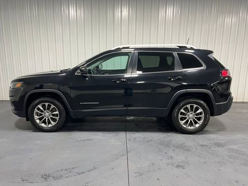 Used 2021 Jeep Cherokee Latitude Plus image 18