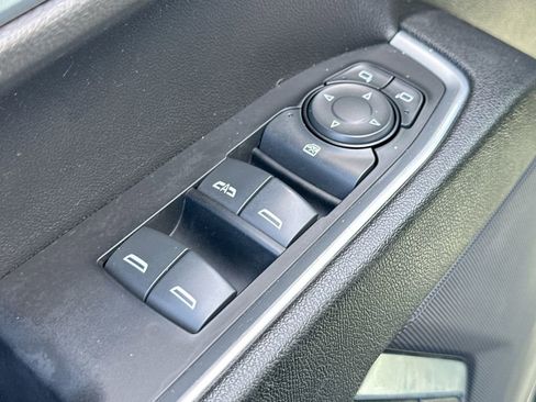 Used 2023 Chevrolet Silverado 1500 LT image 18