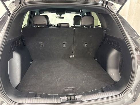 Used 2025 Ford Escape ST-Line FWD image 10