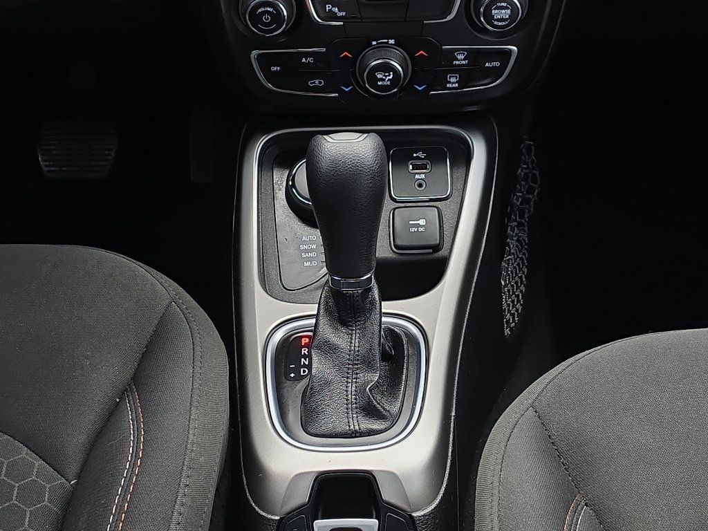 Used 2018 Jeep Compass Sport w/ Tech Group AWD/4WD image 23