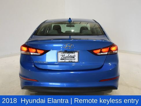 Used 2018 Hyundai Elantra SEL w/ Cargo Package FWD image 5