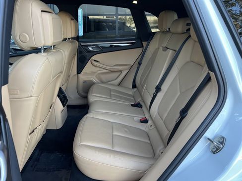 Used 2017 Porsche Macan S image 13