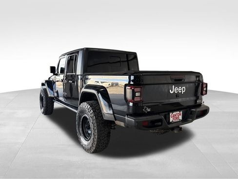 Used 2020 Jeep Gladiator Overland image 3