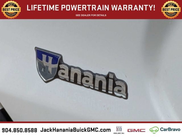 Used 2020 Nissan Kicks SR w/ SR Premium Package FWD image 12