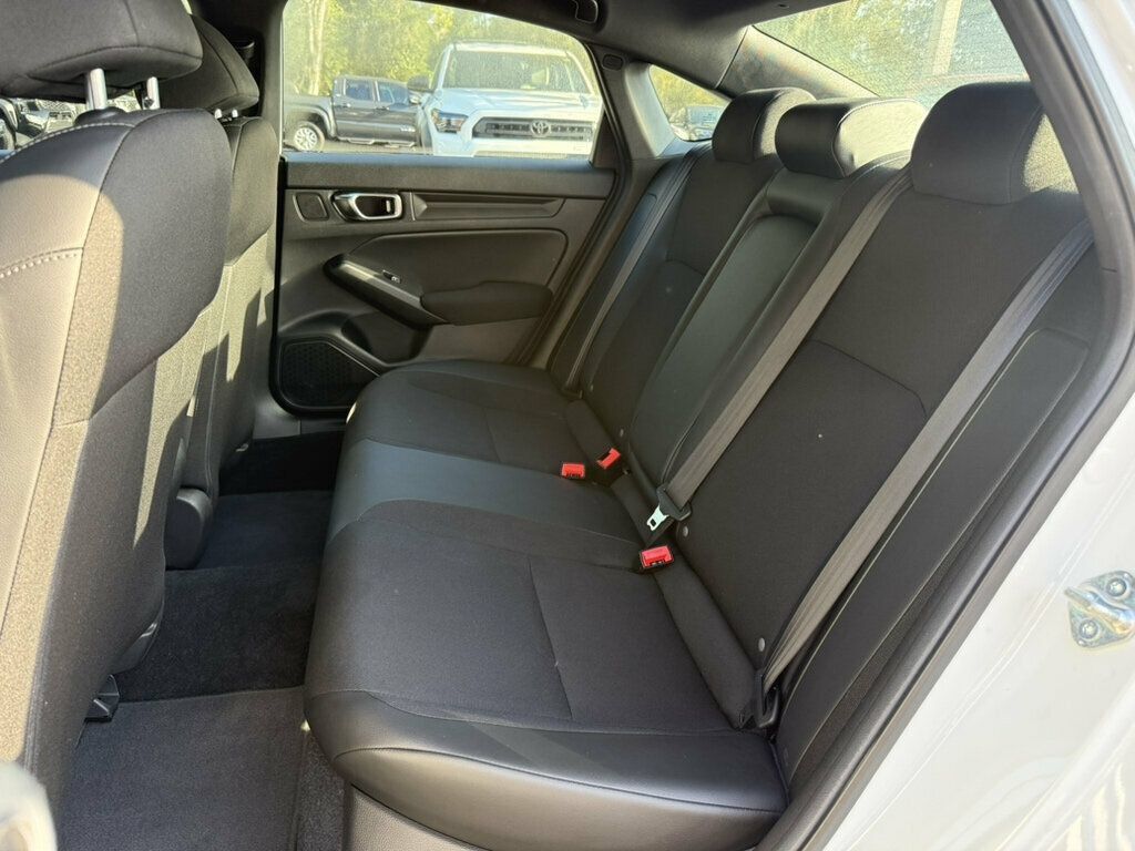 Used 2025 Honda Civic Sport image 7