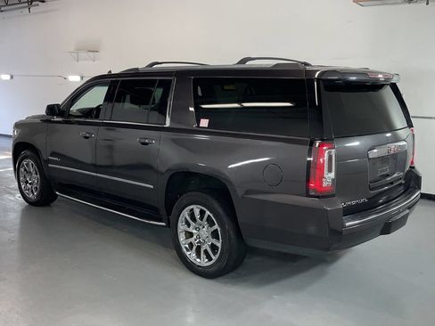 Used 2017 GMC Yukon XL Denali w/ Open Road Package AWD/4WD image 2
