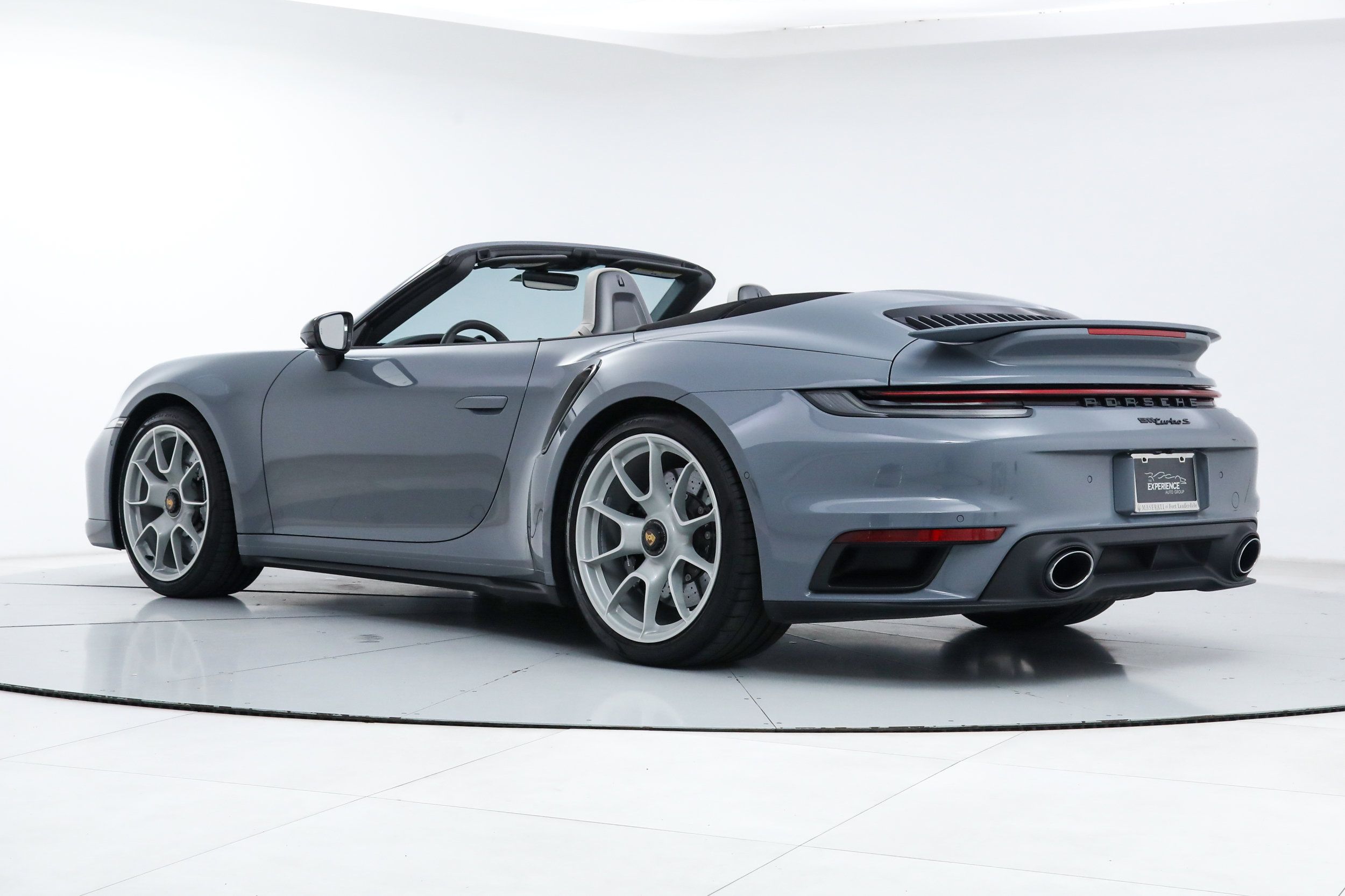 Used 2024 Porsche 911 Turbo S AWD/4WD image 4