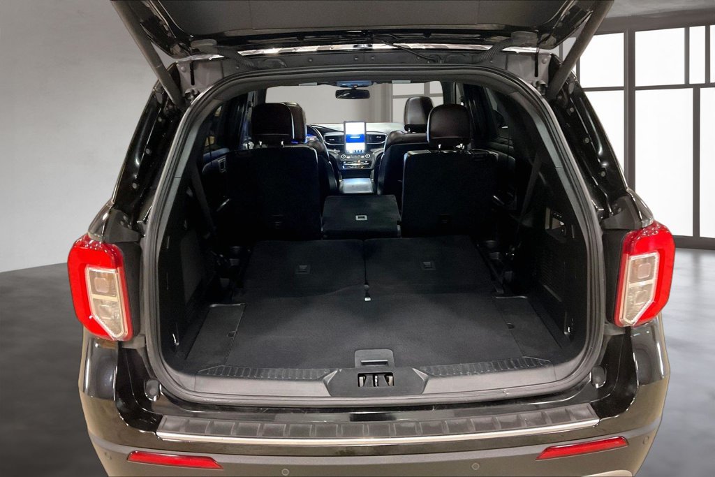 Used 2020 Ford Explorer Platinum AWD/4WD image 5