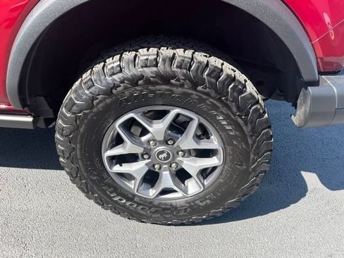 Used 2025 Ford Bronco Badlands AWD/4WD image 18