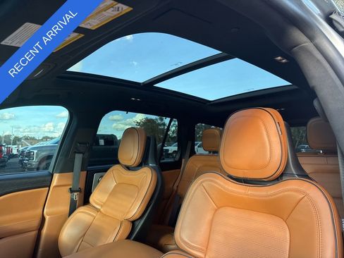 Used 2024 Lincoln Aviator Black Label w/ Jet Package image 16
