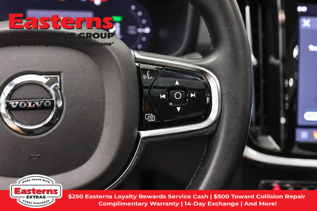 Used 2023 Volvo S60 T8 Plus AWD/4WD image 17
