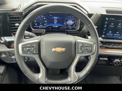 Used 2023 Chevrolet Silverado 1500 LT w/ Convenience Package II AWD/4WD image 14