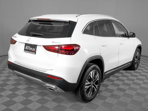 Used 2025 Mercedes-Benz GLA 250 4MATIC image 5