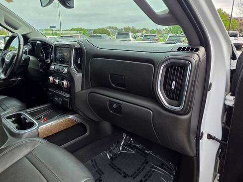 Used 2021 GMC Sierra 1500 Denali w/ Driver Alert Package II AWD/4WD image 11