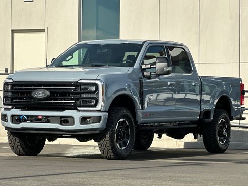 New 2026 Ford F350 Platinum w/ Tremor Off-Road Package image 7