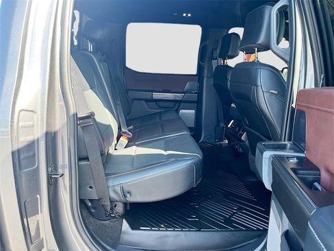 Used 2023 Ford F150 Lariat image 28