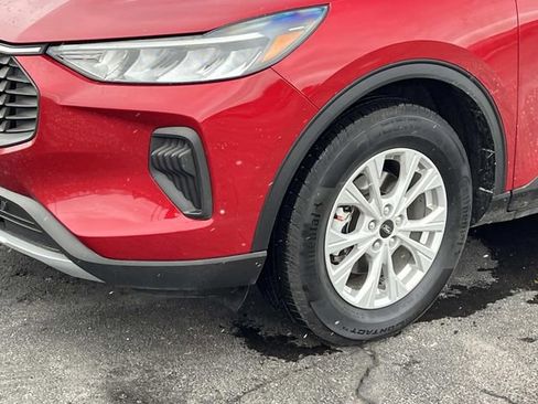 Used 2023 Ford Escape Active image 8