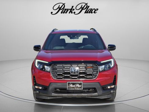 Used 2023 Honda Passport TrailSport image 6