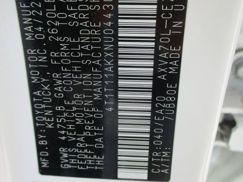 Used 2022 Toyota Camry SE w/ Convenience Package FWD image 24