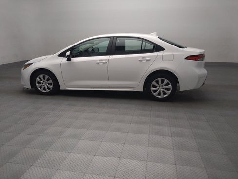 Used 2024 Toyota Corolla LE FWD image 3