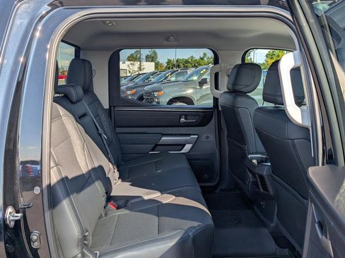 Used 2022 Toyota Tundra SR5 image 13