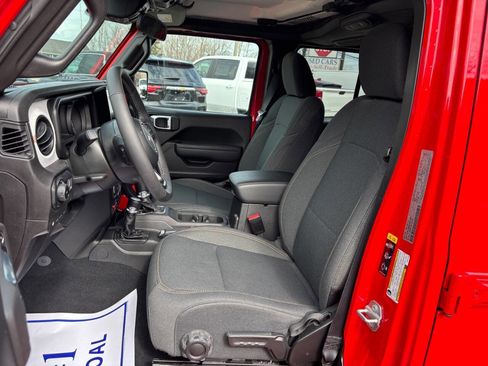 Used 2025 Jeep Wrangler Unlimited Sport S 4xe image 12