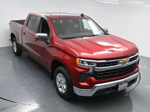 Used 2024 Chevrolet Silverado 1500 LT RWD image 43
