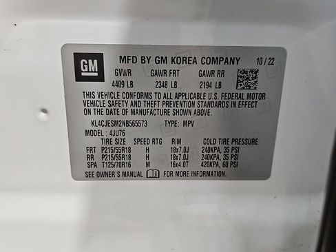 Certified 2022 Buick Encore Preferred w/ Safety Package image 41