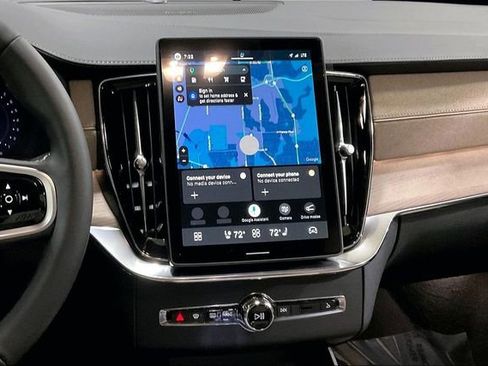 New 2026 Volvo XC90 B5 Ultra AWD/4WD image 9
