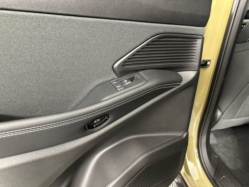 New 2026 Jeep Cherokee Laredo AWD/4WD image 12